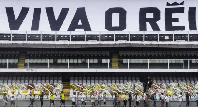 开云体育-内马尔送花圈 独狼外星人缺席贝利遗体告别挨批